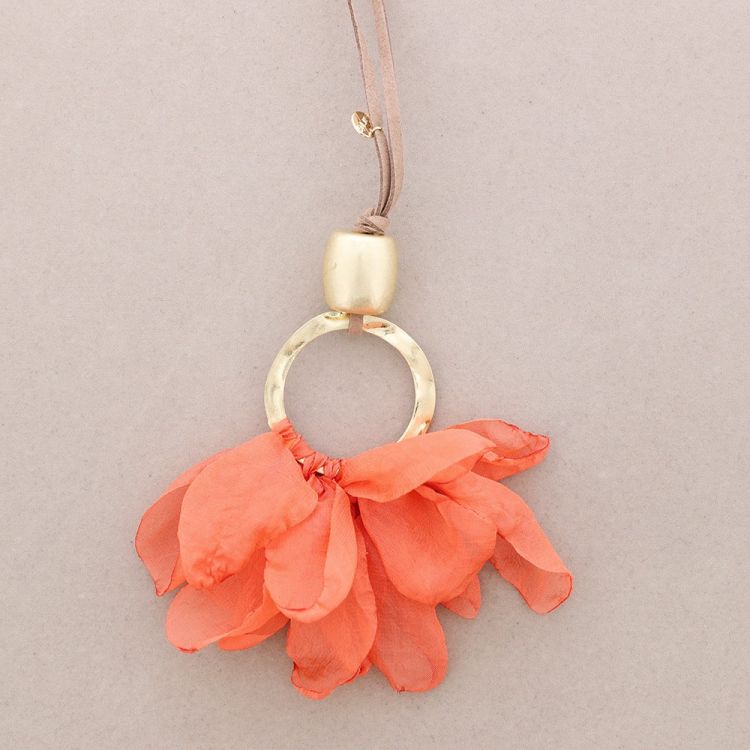 LONG NECKLACE METAL CIRCLE PENDANT FABRIC FLOWERS