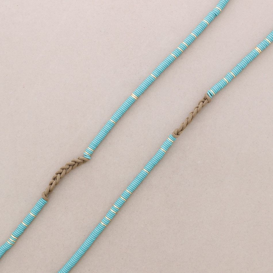 LONG NECKLACE WITH RESIN BEADS