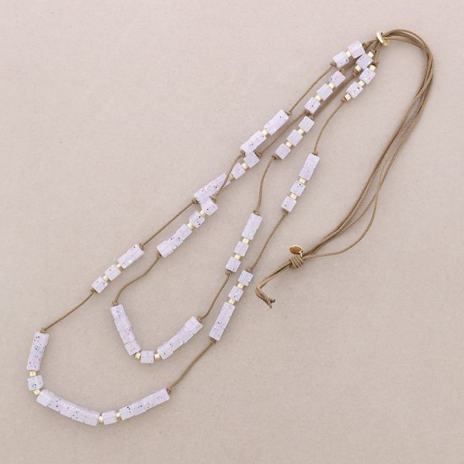 COLLAR LARGO DOBLE CUENTAS RESINA