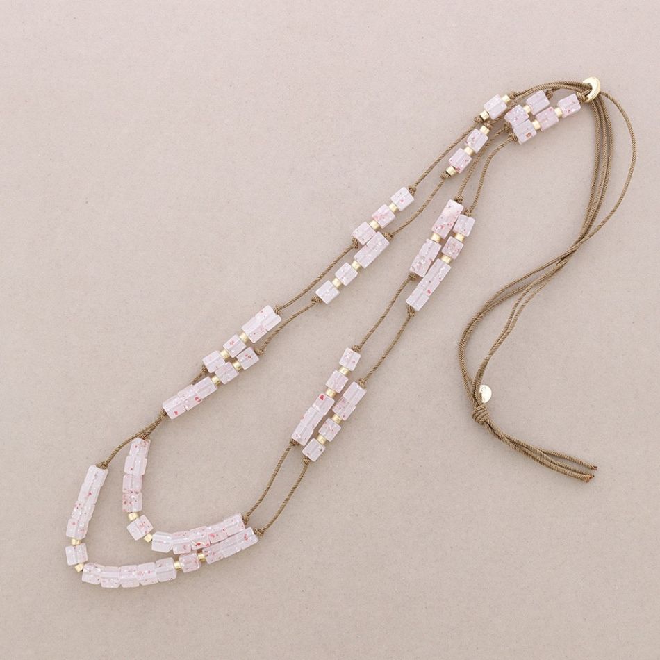 COLLAR LARGO DOBLE CUENTAS RESINA