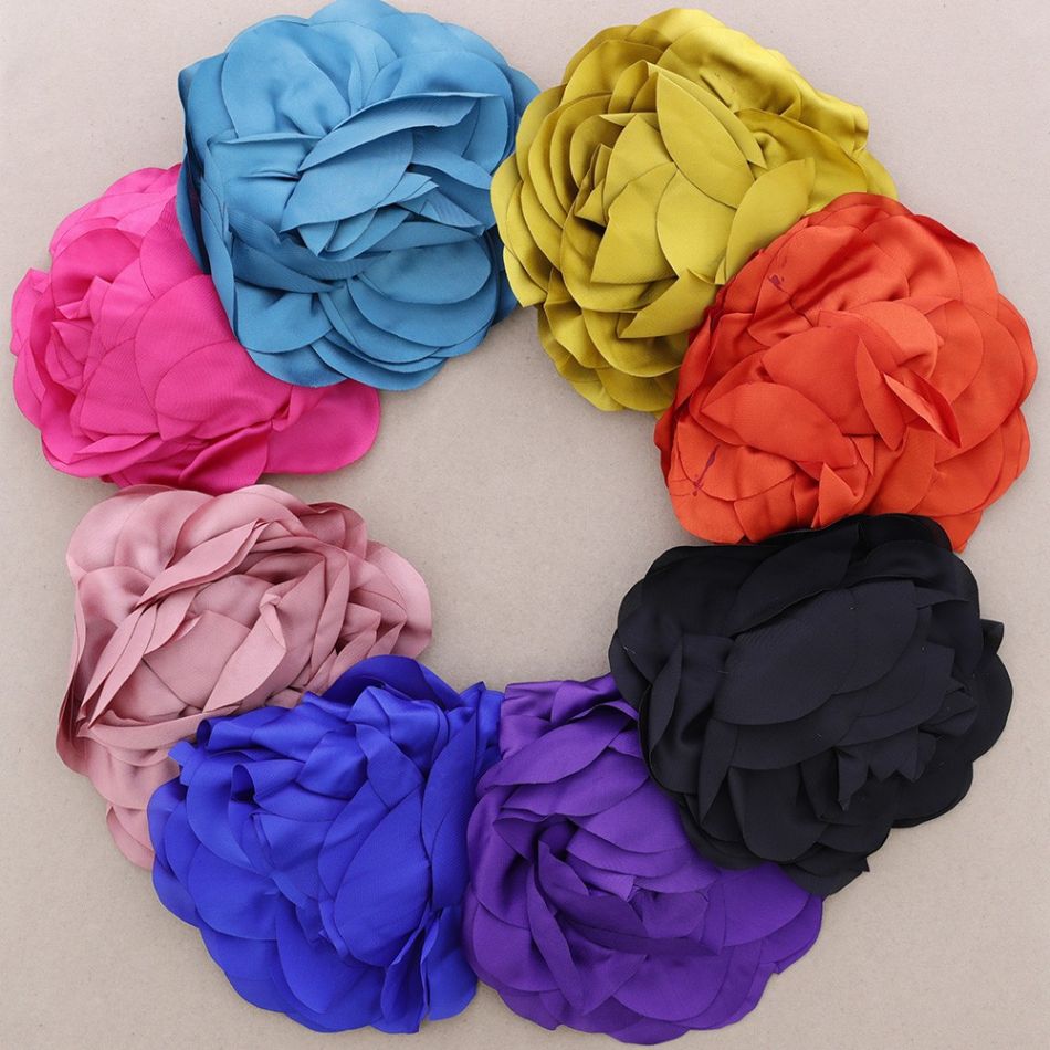 FLOWER BROOCH 14CM