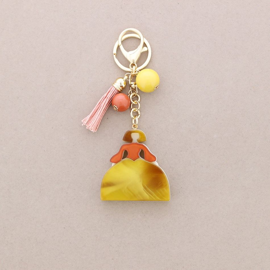MENINA RESIN KEYCHAIN ITEM