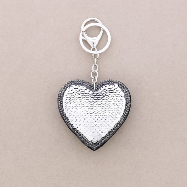 CRYSTAL SEQUINED HEART KEYCHAIN