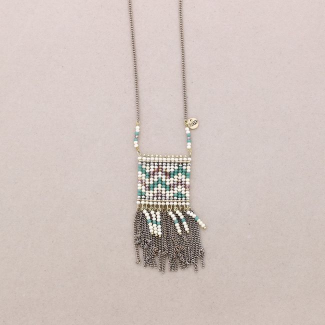 LONG NECKLACE WITH BEADS AND FRINGES