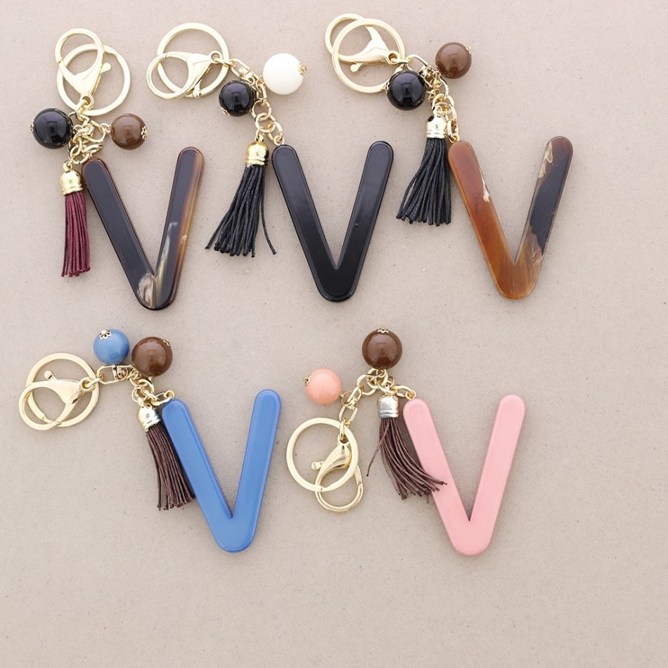 INITIAL LETTER V RESIN PENDANT KEYCHAIN