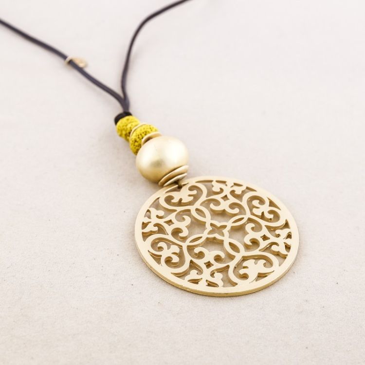 LONG NECKLACE PENDANT METAL FRETWORK MEDALLION