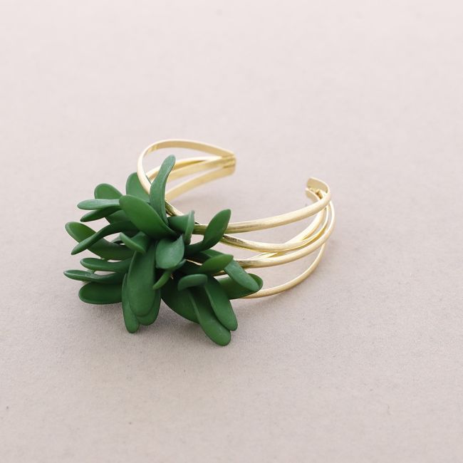 PETALS ADJUSTABLE METAL BRACELET