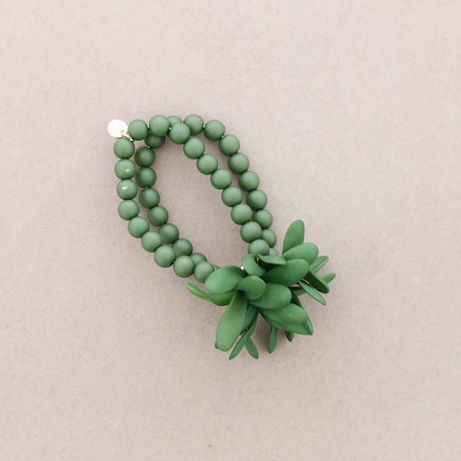 ELASTIC RESIN FLOWER BALL BRACELET