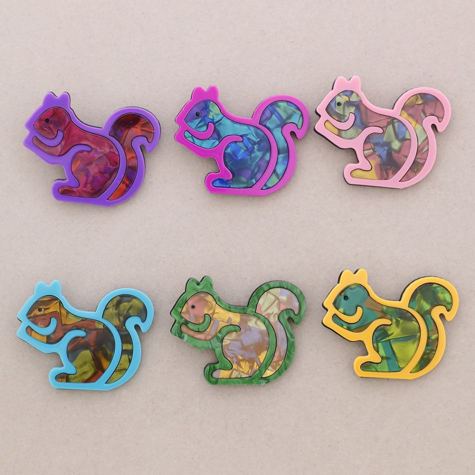 RESIN SQUIRREL BROOCH