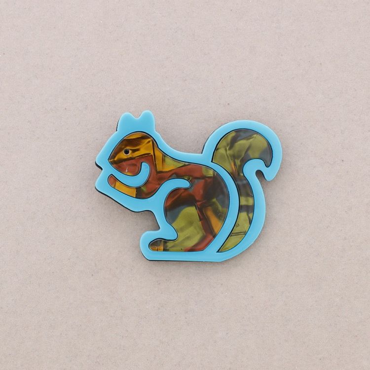 RESIN SQUIRREL BROOCH 2
