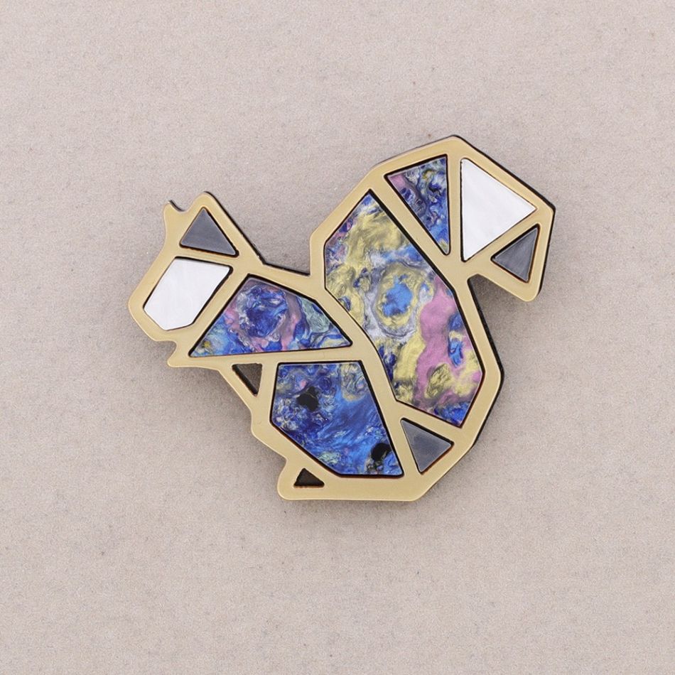 BROCHE ARDILLA RESINA