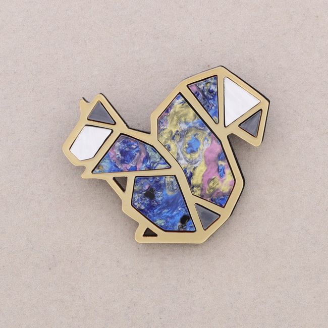 BROCHE ARDILLA RESINA