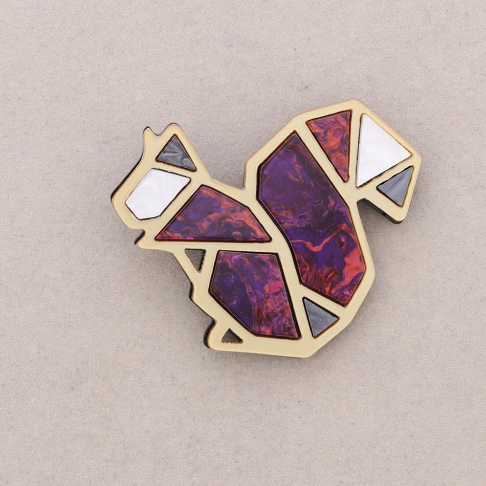 BROCHE ARDILLA RESINA