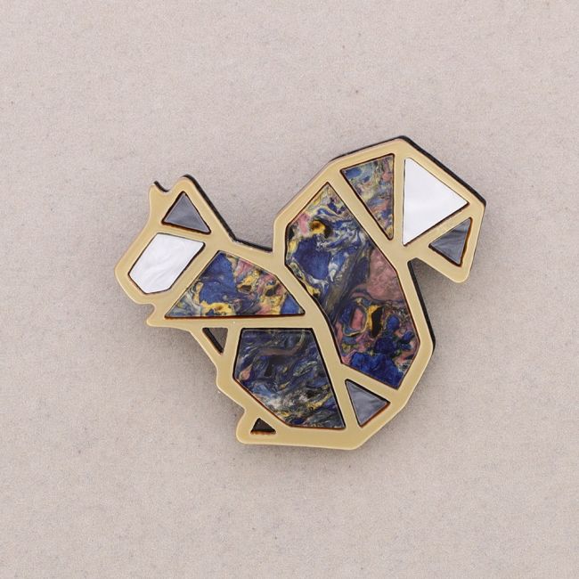 BROCHE ARDILLA RESINA