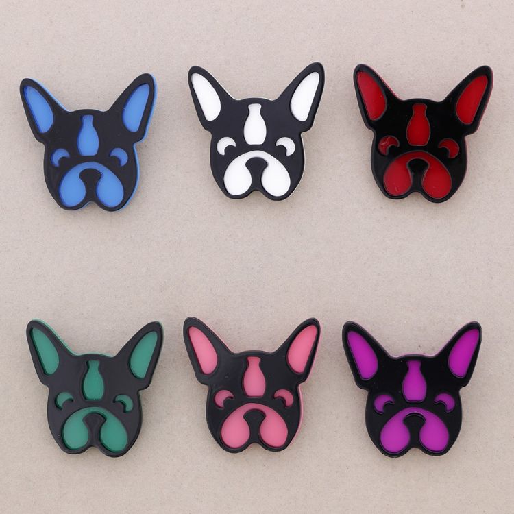 RESIN DOG HEAD BROOCH 2