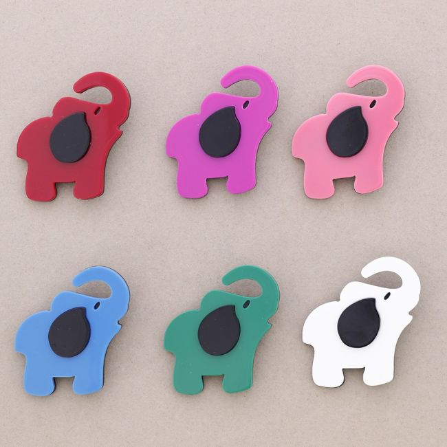 BROCHE ELEFANTE RESINA