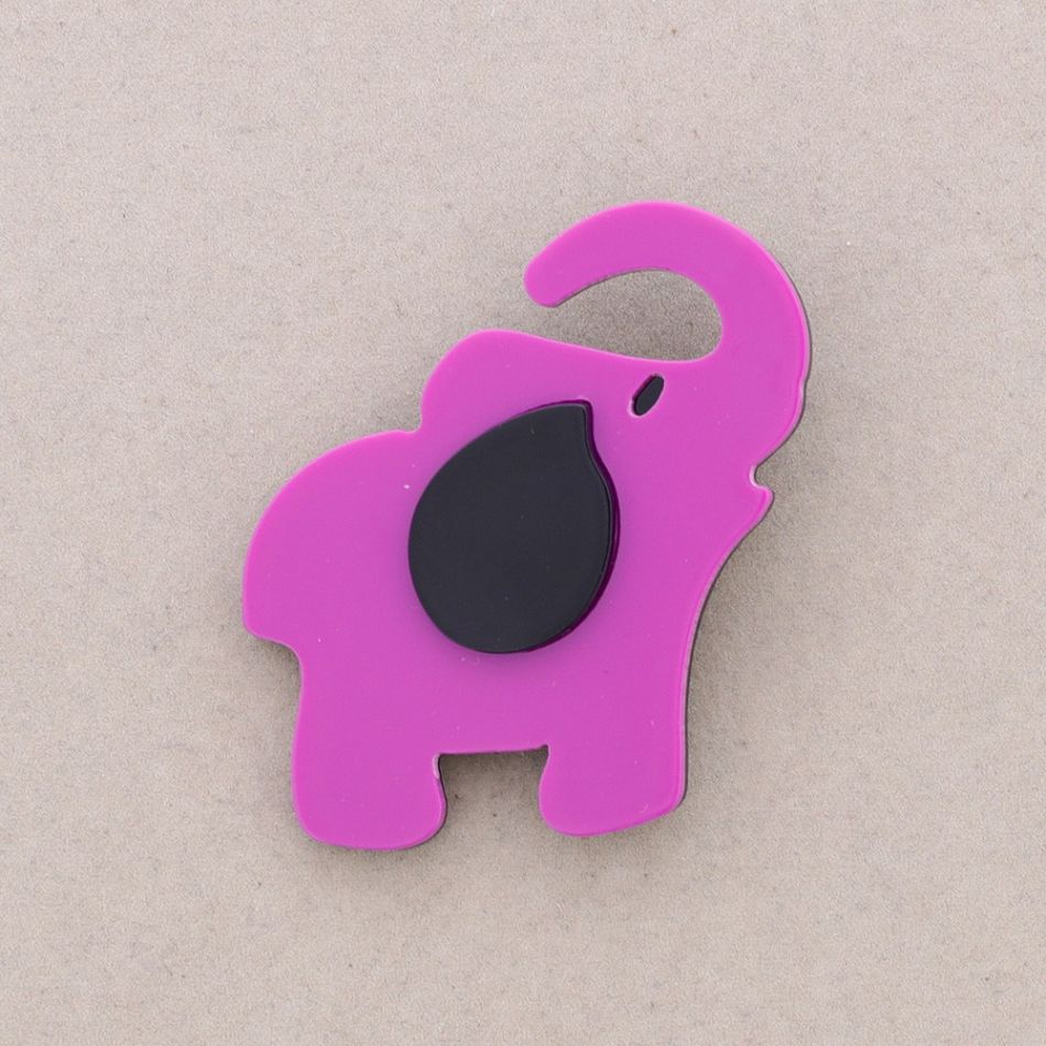RESIN ELEPHANT BROOCH