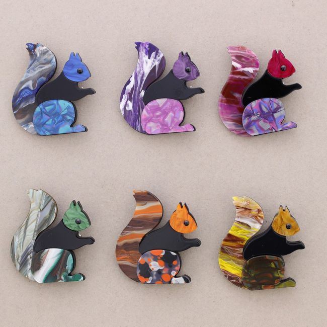 RESIN SQUIRREL BROOCH