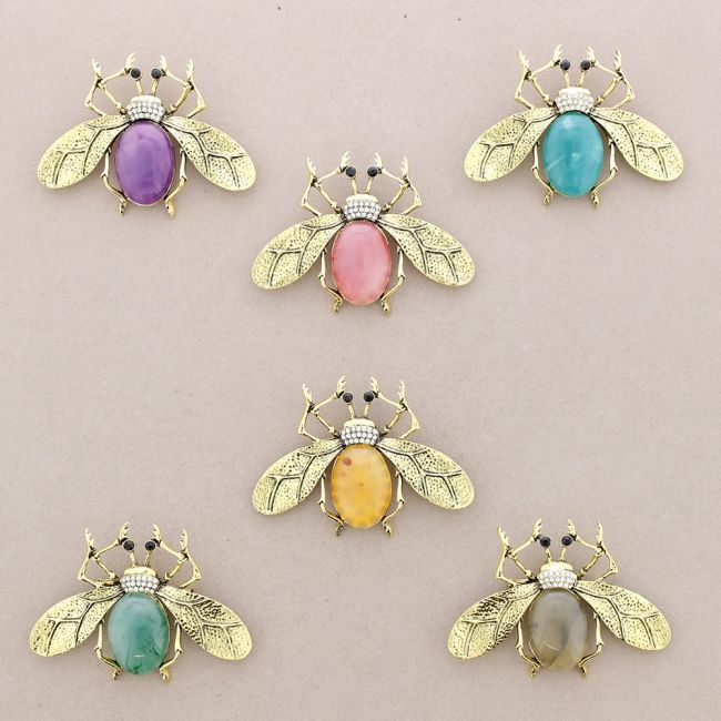 BROCHE MOSCA METAL RESINA