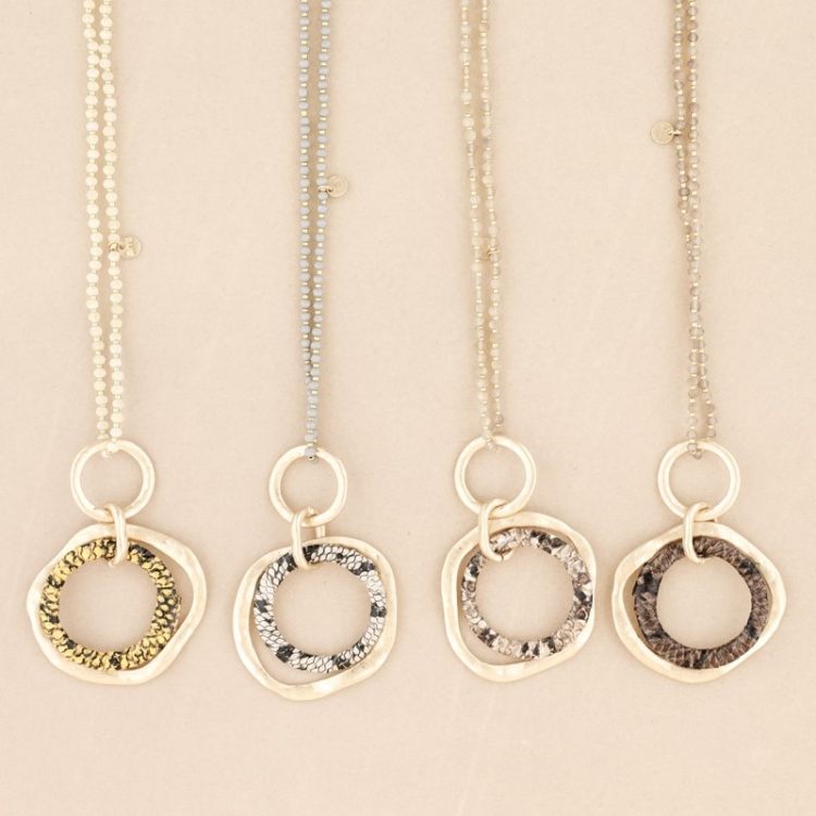 LONG CRYSTAL NECKLACE PYTHON METAL RING PENDANT 2