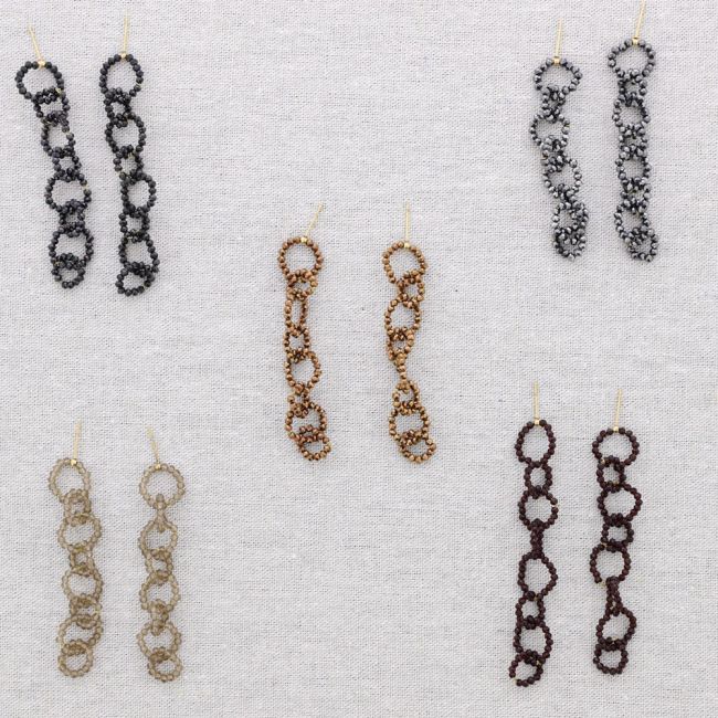 STEEL EARRINGS WITH CRYSTALS