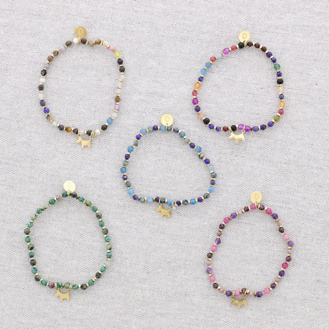 ELASTIC STEEL BEADED PUPPY PENDANT BRACELET