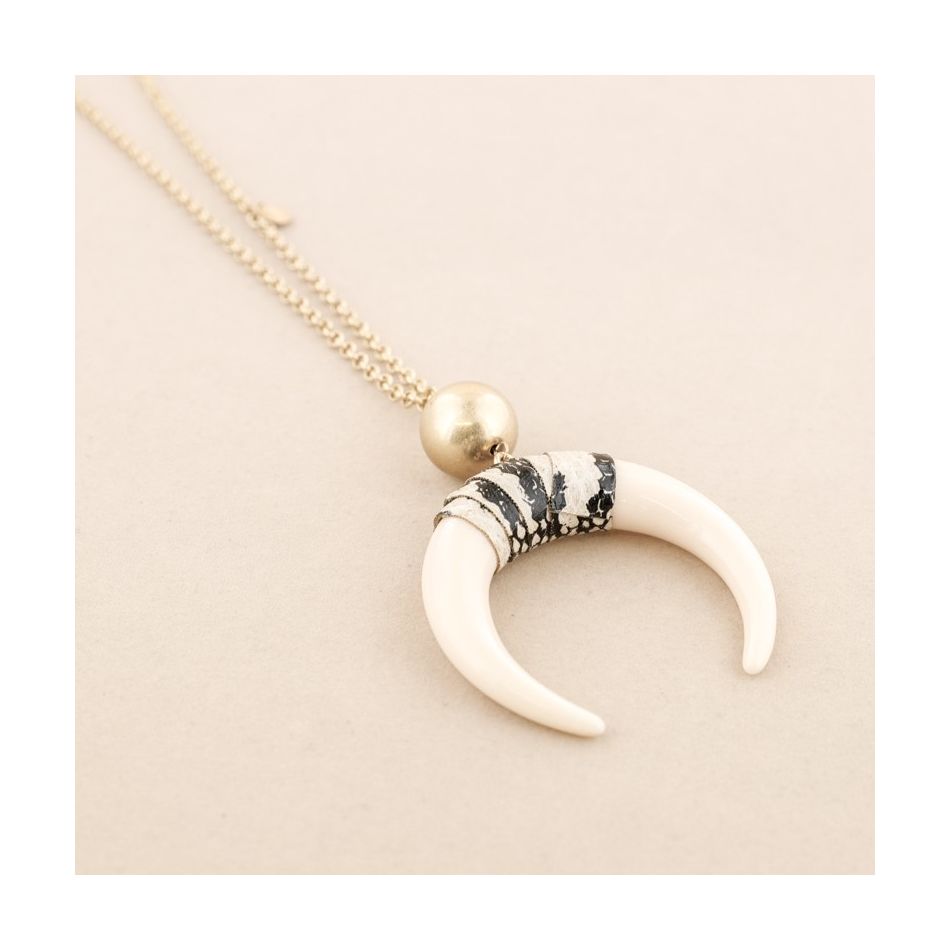 PYTHON RESIN HORN PENDANT LONG NECKLACE