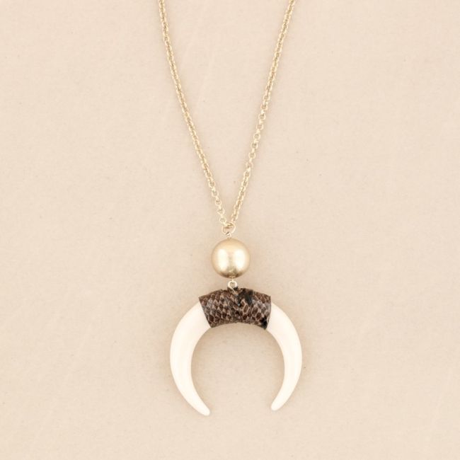PYTHON RESIN HORN PENDANT LONG NECKLACE