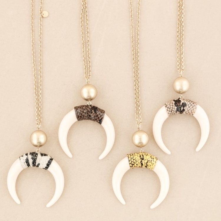 PYTHON RESIN HORN PENDANT LONG NECKLACE 2