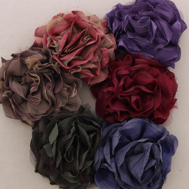 FLOWER BROOCH 17CM