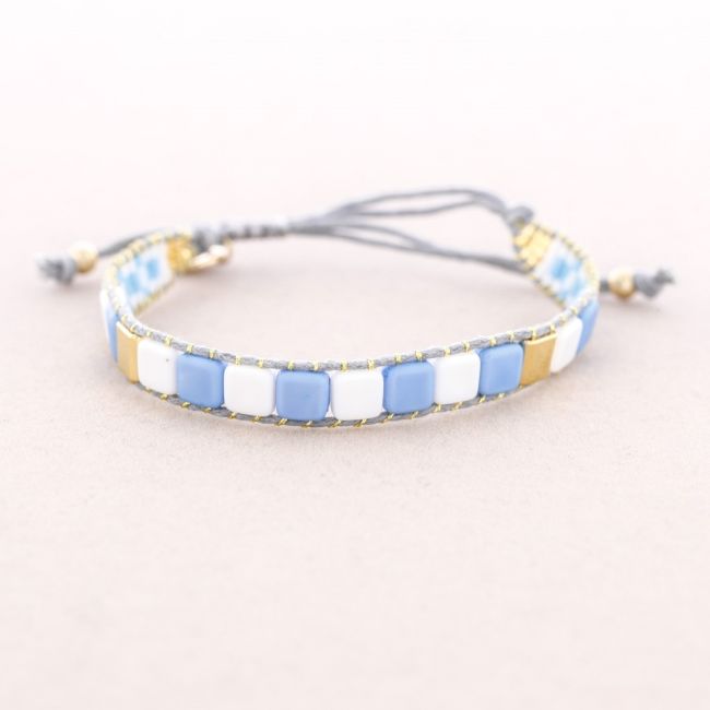 MACRAMÉ BRACELET WITH METAL RESIN BEADS