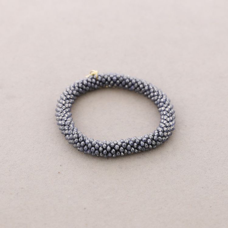ELASTIC BRACELET WITH FACETED BEADS 2