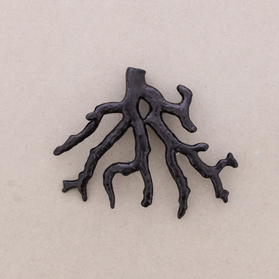 BROCHE CORAL RESINA