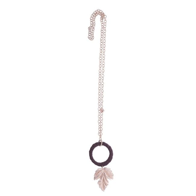 METAL LEAF PENDANT CHAIN LONG NECKLACE