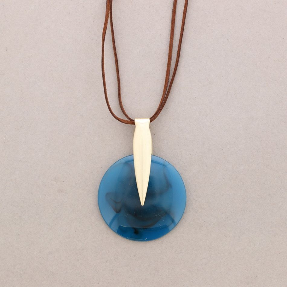 COLLAR LARGO COLGANTE METAL RESINA