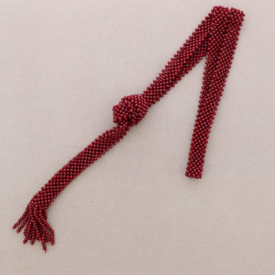 COLLAR LARGO CORBATA CRISTALES FACETADOS