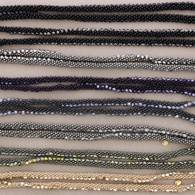 COLLAR LARGO CRISTALES FACETADOS