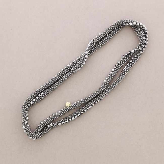 LONG NECKLACE WITH FACETED CRYSTALS
