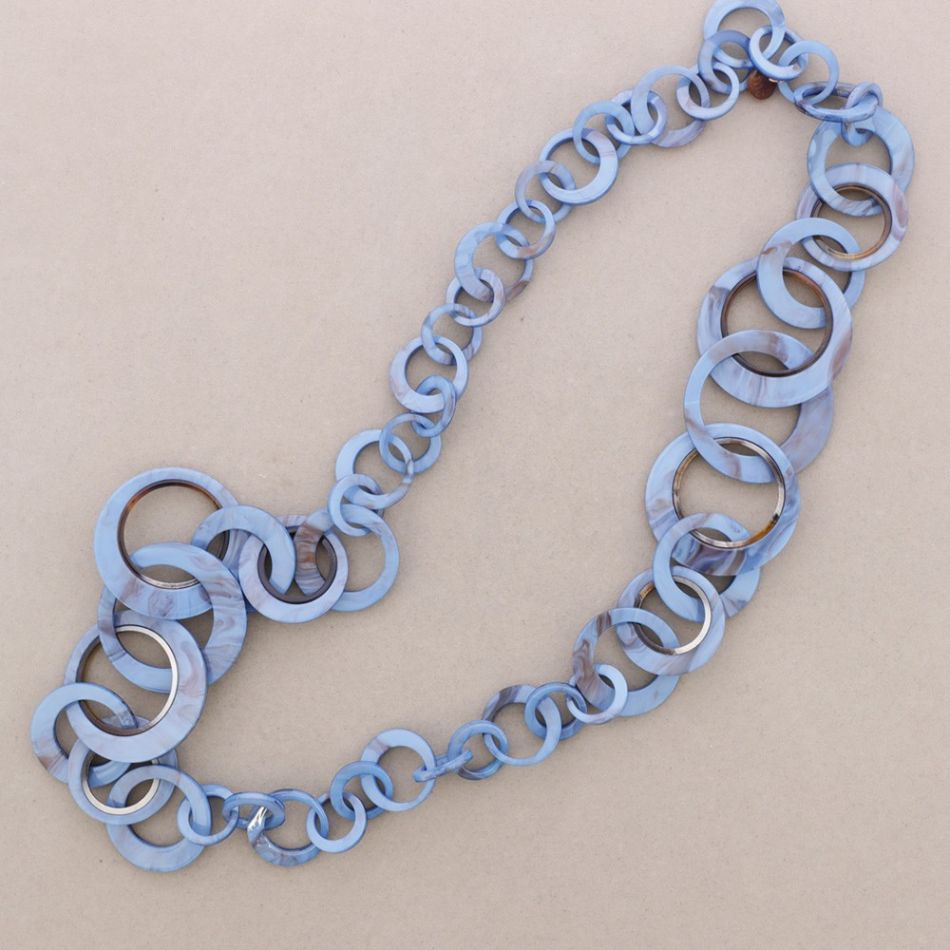 LONG RESIN LINK NECKLACE
