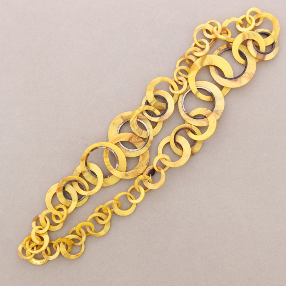 COLLAR LARGO ESLABONES RESINA