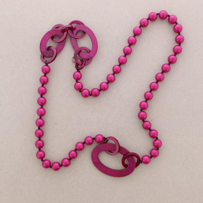 COLLAR LARGO BOLAS ESLABONES RESINA