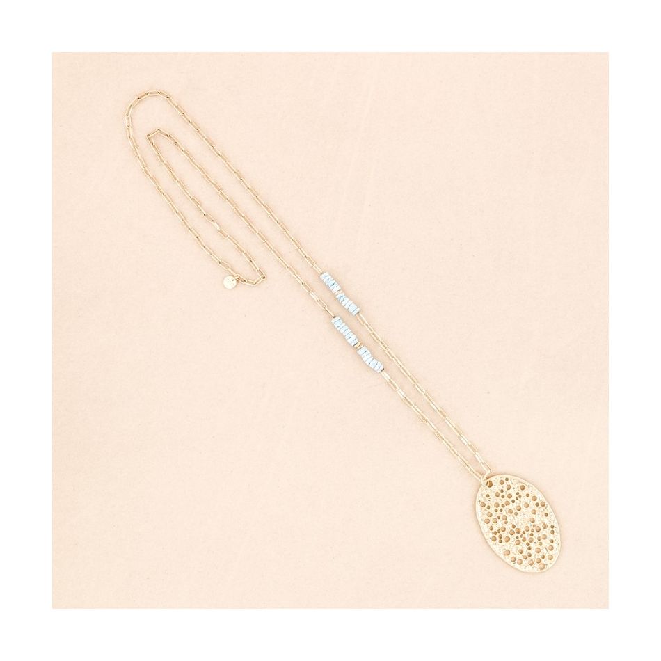 LONG OVAL MEDAL PENDANT NECKLACE
