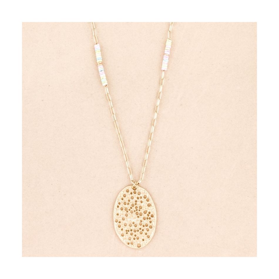 LONG OVAL MEDAL PENDANT NECKLACE