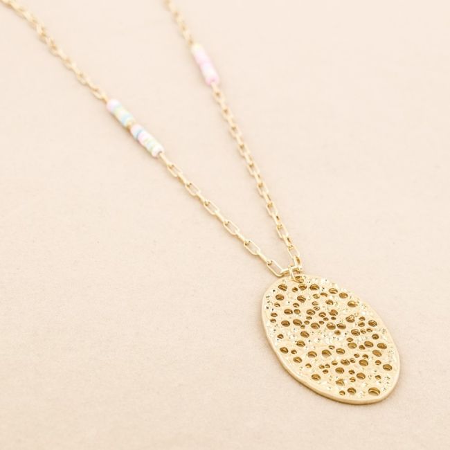 LONG OVAL MEDAL PENDANT NECKLACE