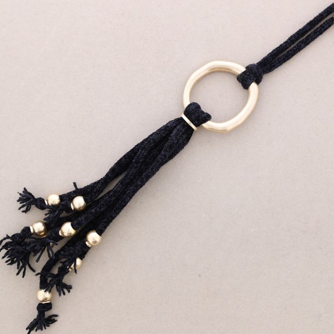 COLLAR LARGO CÍRCULO FLECO CHENILLA