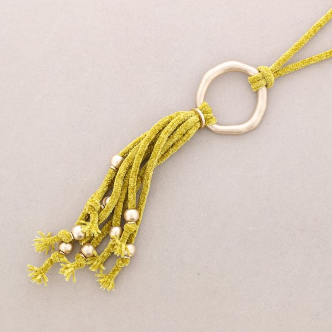 LONG CHENILLE FRINGE CIRCLE NECKLACE