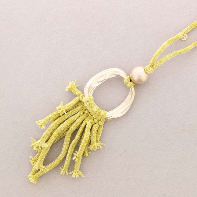 LONG CIRCLE NECKLACE METAL FRINGE CHENILLE