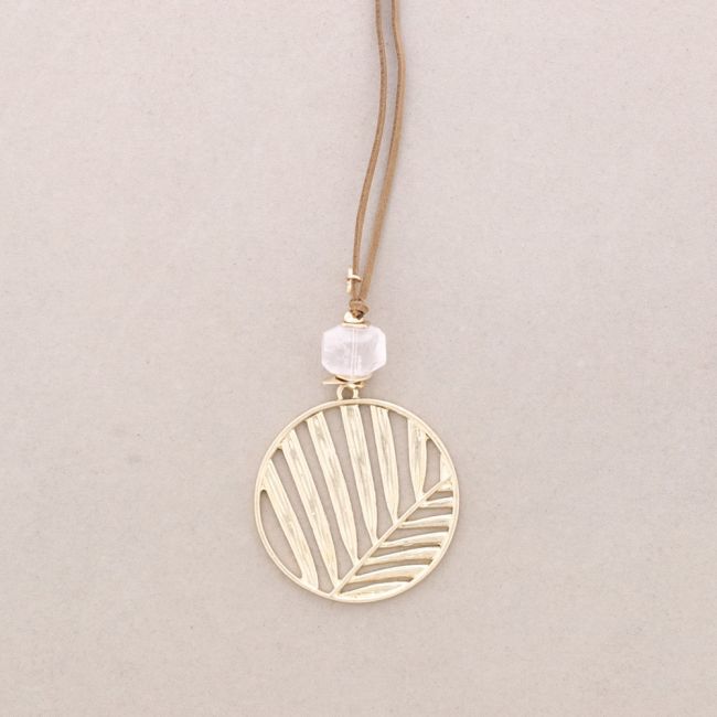 LONG METAL LEAF MEDAL PENDANT NECKLACE