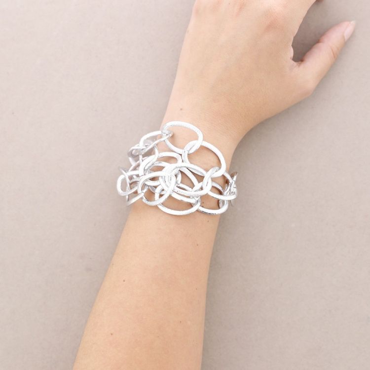 METAL LINKS BRACELET 2