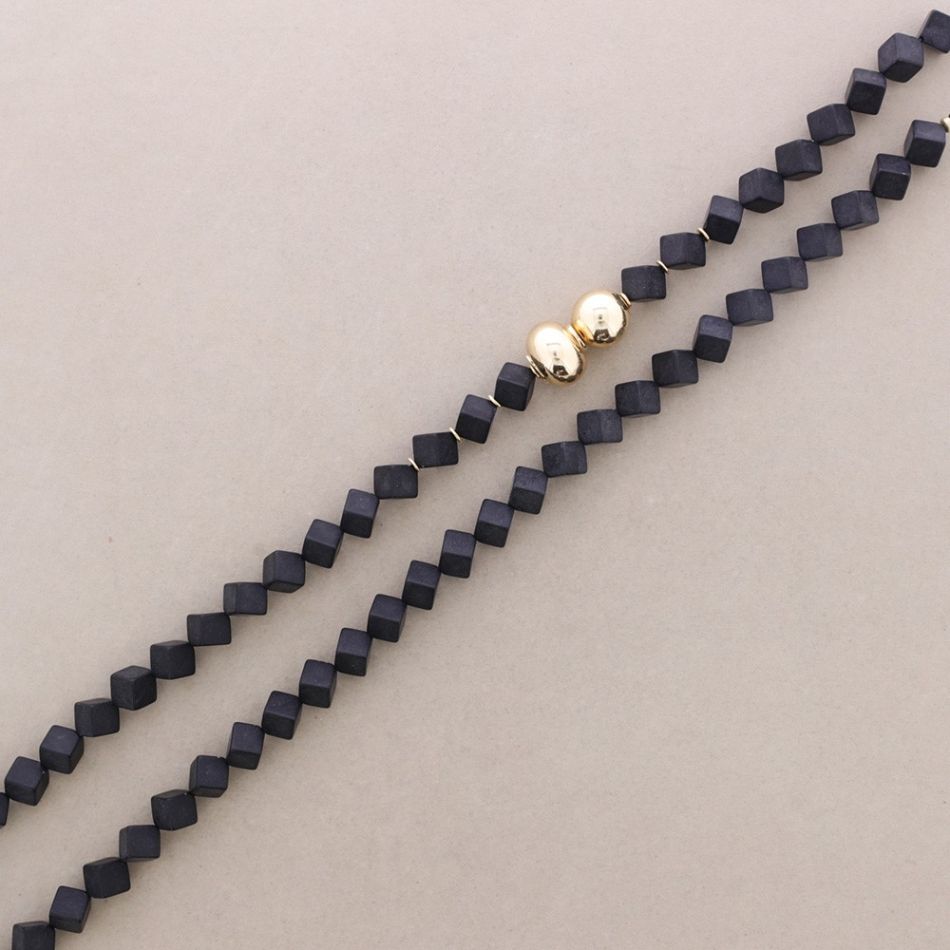 LONG RESIN CUBE NECKLACE